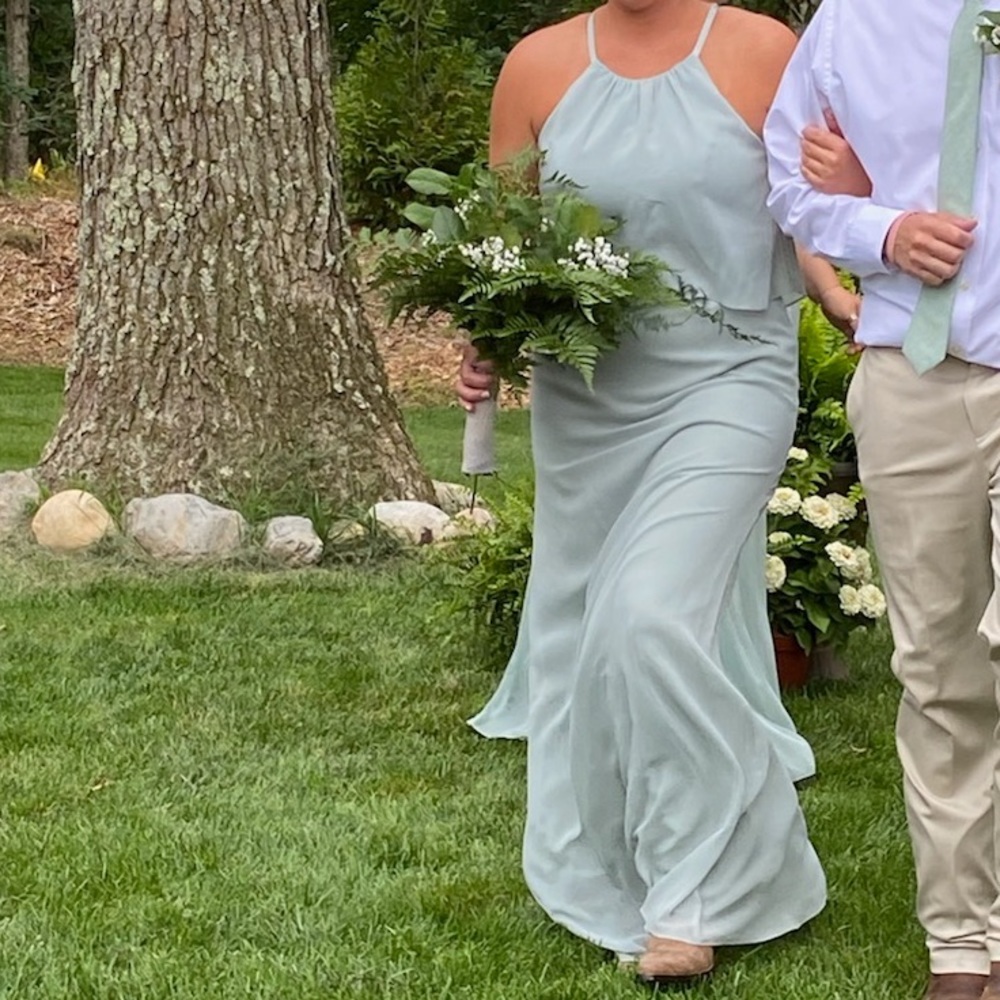 EUC - light sage bridesmaids dress, size 10 from Davids Bridal. Versatile dress.
